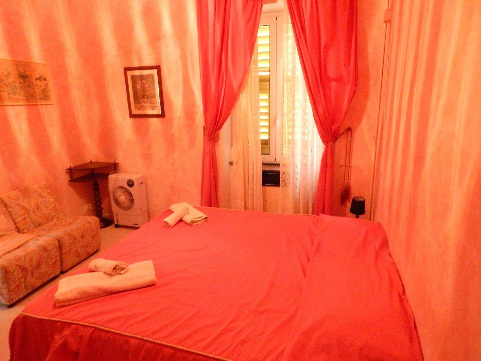 נולי Hotel Glicine מראה חיצוני תמונה